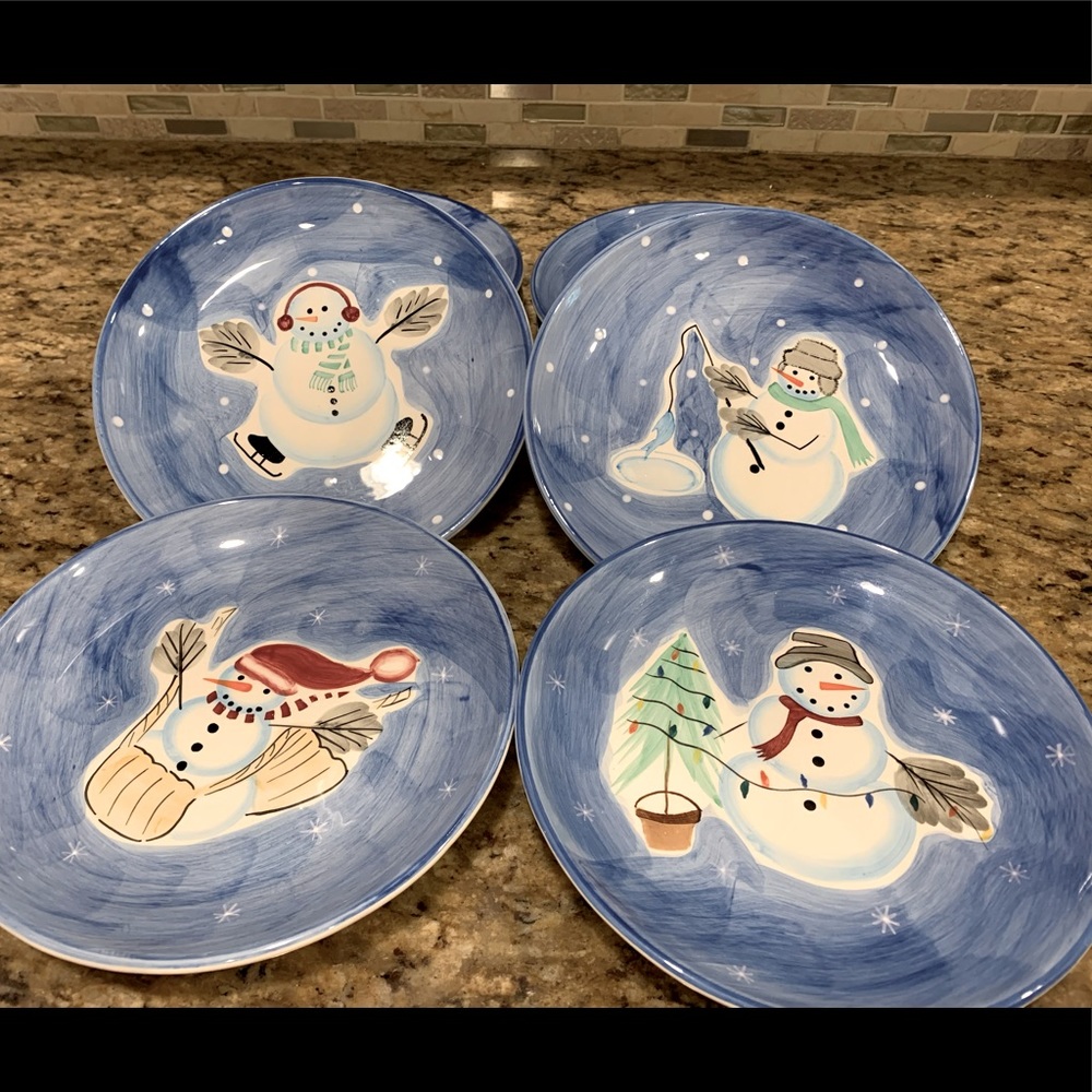 Set of 8 dessert plates